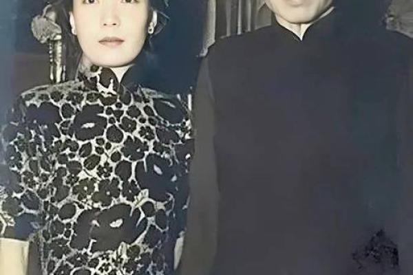 杜月笙八字命局详解